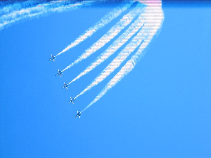 The Number 1-4 planes in precision maneuvers plus the Number 5 plane.