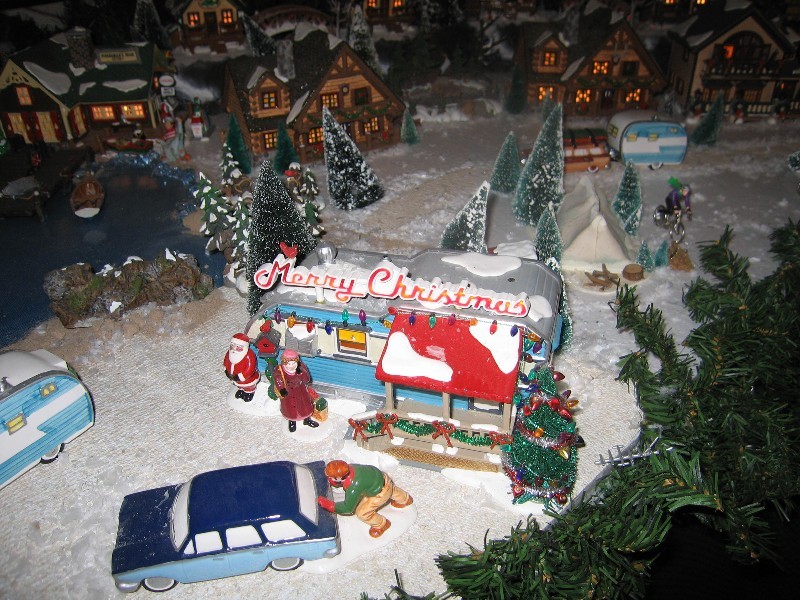 Merry Christmas at the RV park.