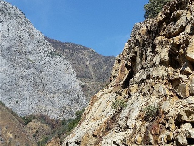 Kings Canyon NP Canyon  29