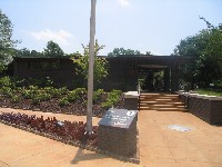 Elvis Birthplace